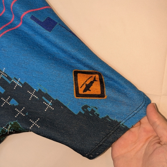 Volt Design Colore Ta Vie Sz 4 Colorful Art To Wear Shirt Top XL Abstract Artsy - Picture 4 of 15